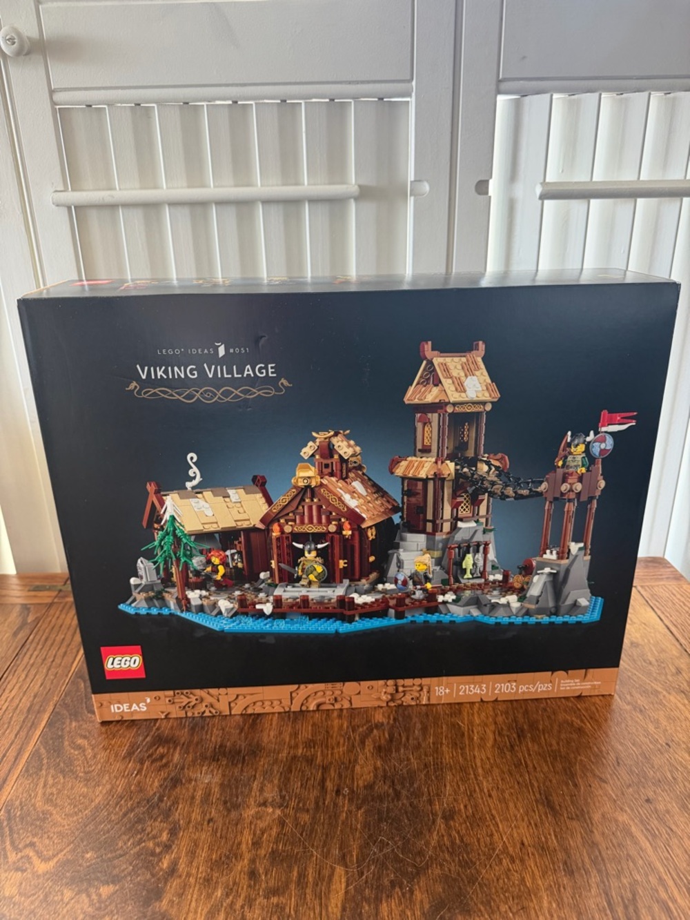 Lego Viking Village Set 21343 RETIRED
